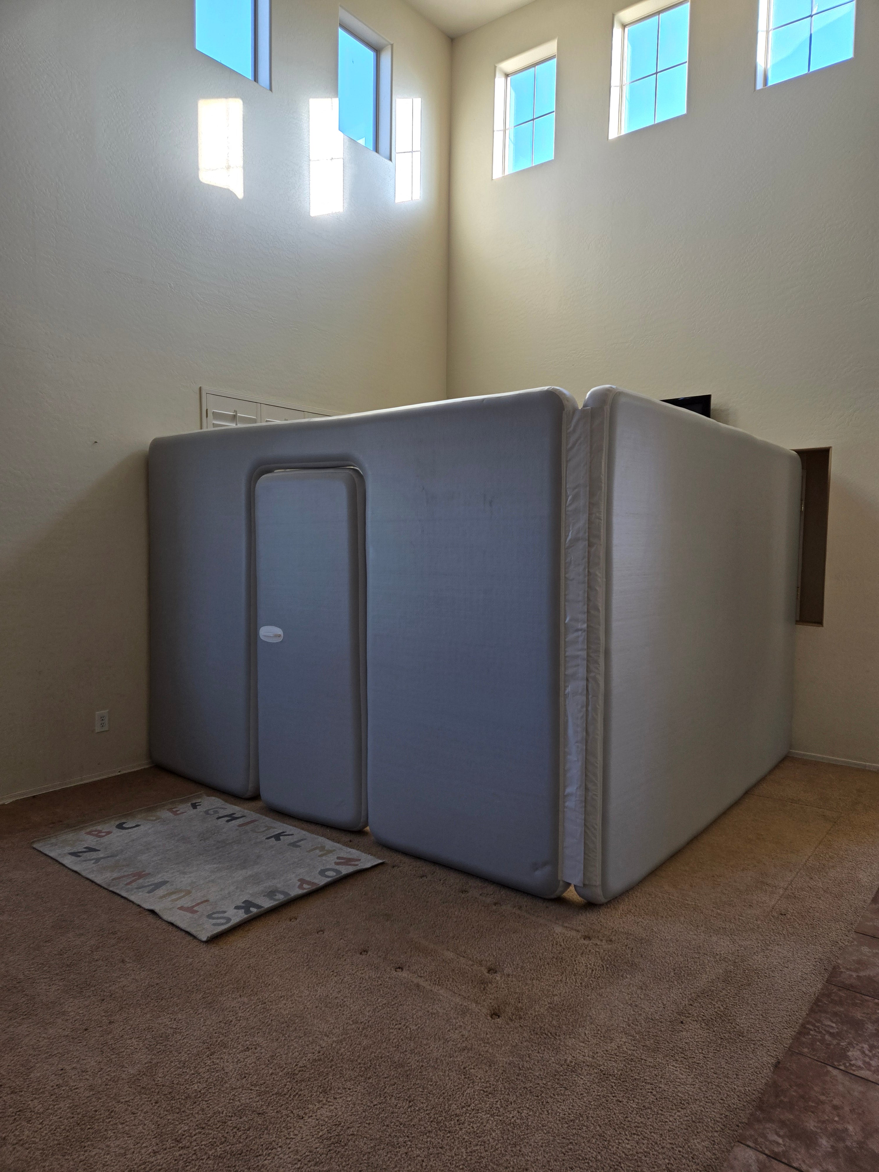 InstaRoom™ Instant Inflatable Room